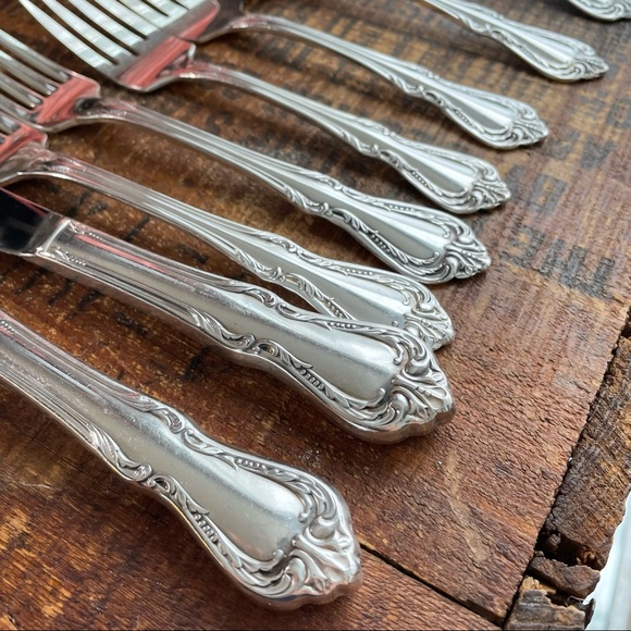 Oneida Chalice Harmony 1958 SP Silverware 2 place settings Flatware